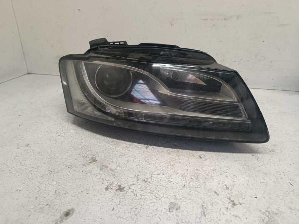 PHARE DROIT AUDI - Vue 1